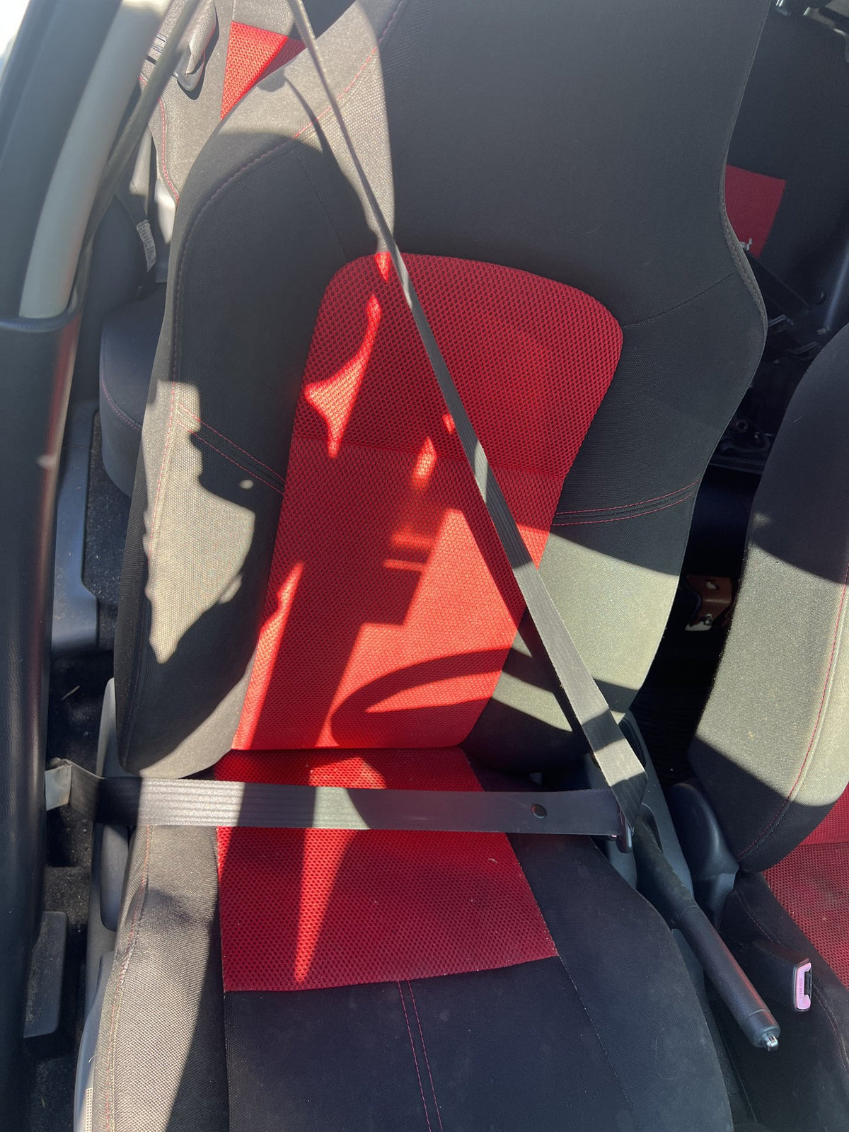 2006 Suzuki Swift ZC31S - Right Front Seat Belt PN: