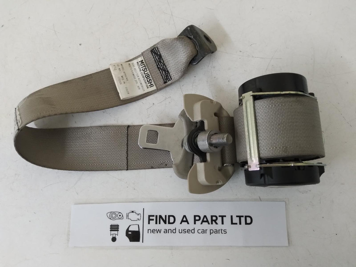 Nov 2006 to Sep 2009 - Mitsubishi Outlander ZG - Left Rear Seat Belt - Mid