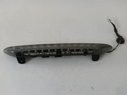 Nov 2006 to Sep 2009 - Mitsubishi Outlander ZG - High Level Stoplight