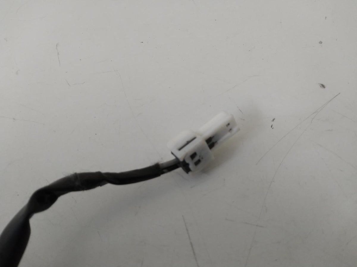 Nov 2006 to Sep 2009 - Mitsubishi Outlander ZG - High Level Stoplight