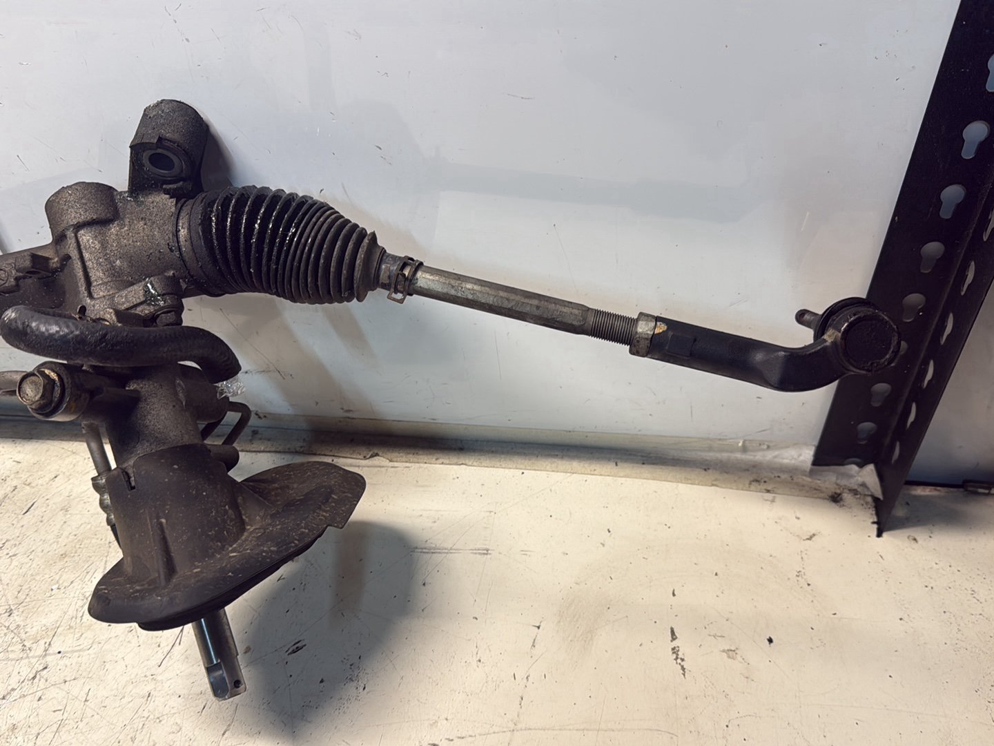 2010-2016 Mazda Premacy CW - Power Steering Rack PN: D C513, 4Y170004