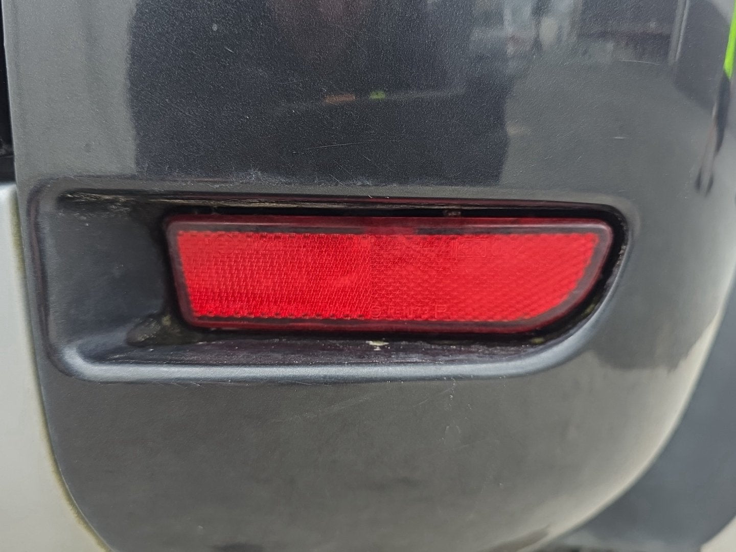 2007 Mitsubishi Delica CV5W - Right Rear Bumper Reflector PN: Koito 93-11601 R-1073R