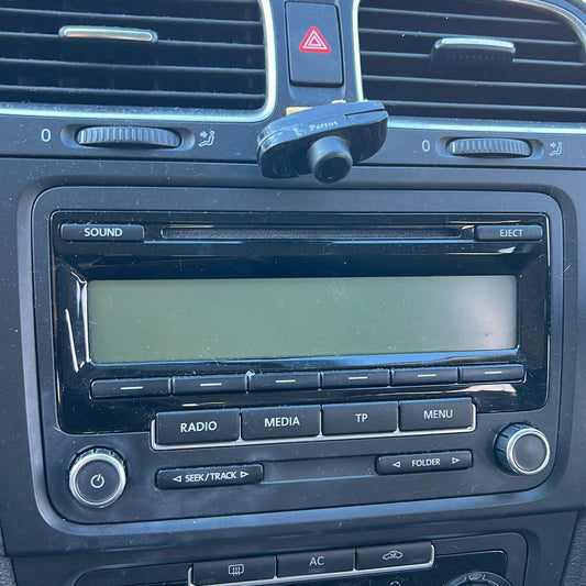 2004-2016 Volkswagen Golf- Radio Module PN:
