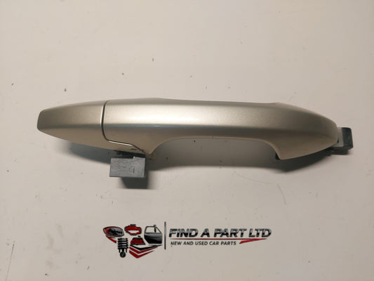 2007 Honda CR-V RE4 - Left Rear Exterior Door Handle PN: