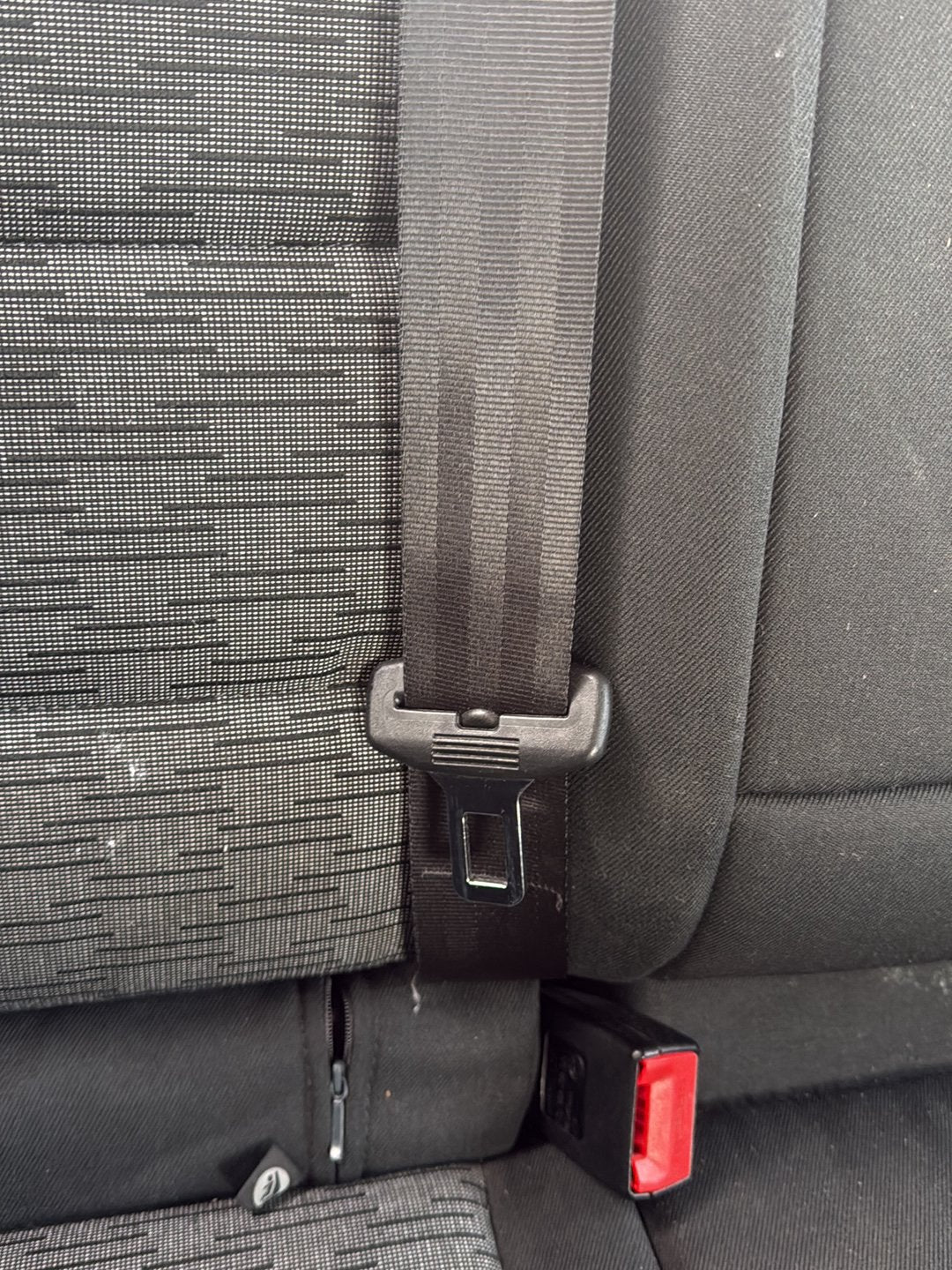 2012-2020 Skoda Octavia 5E - Centre Seat Belt PN: av9 616 017600, 1z0857807