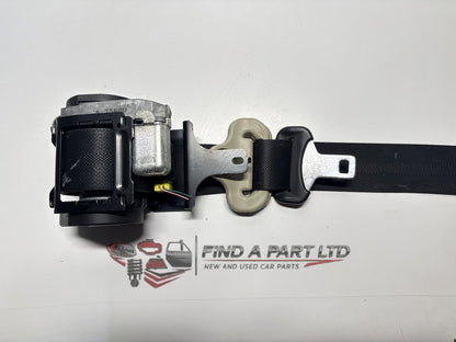 2015 Nissan Wingroad Y12 - Left Front Seat Belt PN: 6243432, 6243433