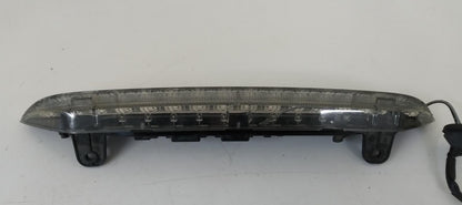 Nov 2006 to Sep 2009 - Mitsubishi Outlander ZG - High Level Stoplight