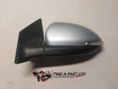 2015 Holden Cruze JH - Left Door Mirror PN: E13 027379