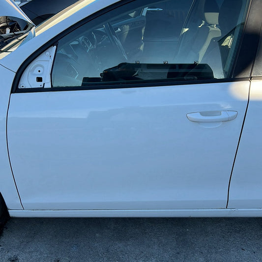 Oct 2008 to Mar 2013- Volkswagen Golf Mk6 Hatchback 5 Door- Left Front Door