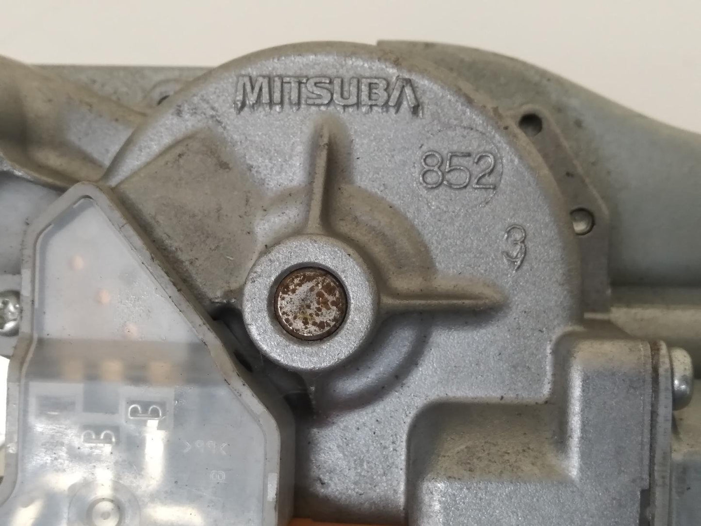 2007-2013 Nissan X-Trail - Rear Wiper Motor PN:
