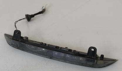 Nov 2006 to Sep 2009 - Mitsubishi Outlander ZG - High Level Stoplight