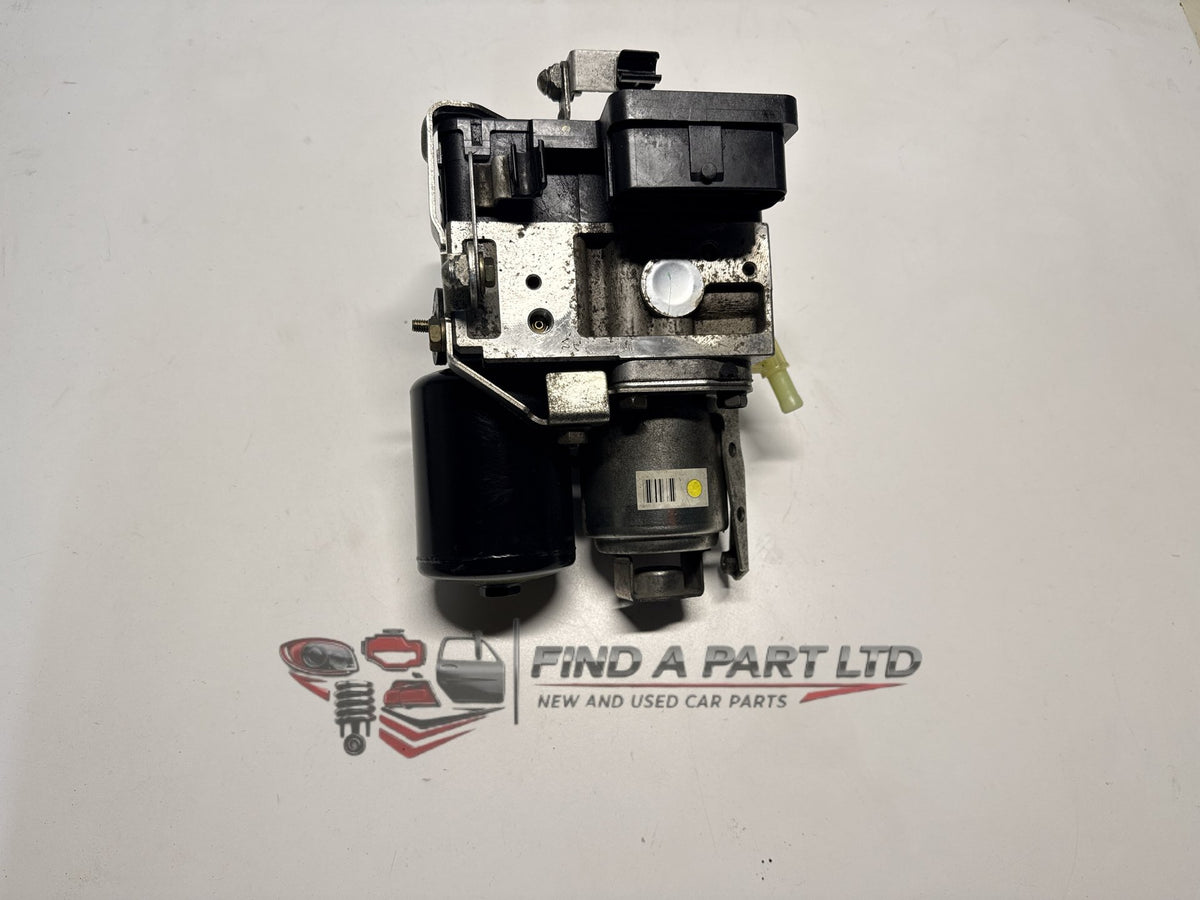 2004 Toyota Prius - ABS Pump/Modulator PN: 44510-47050