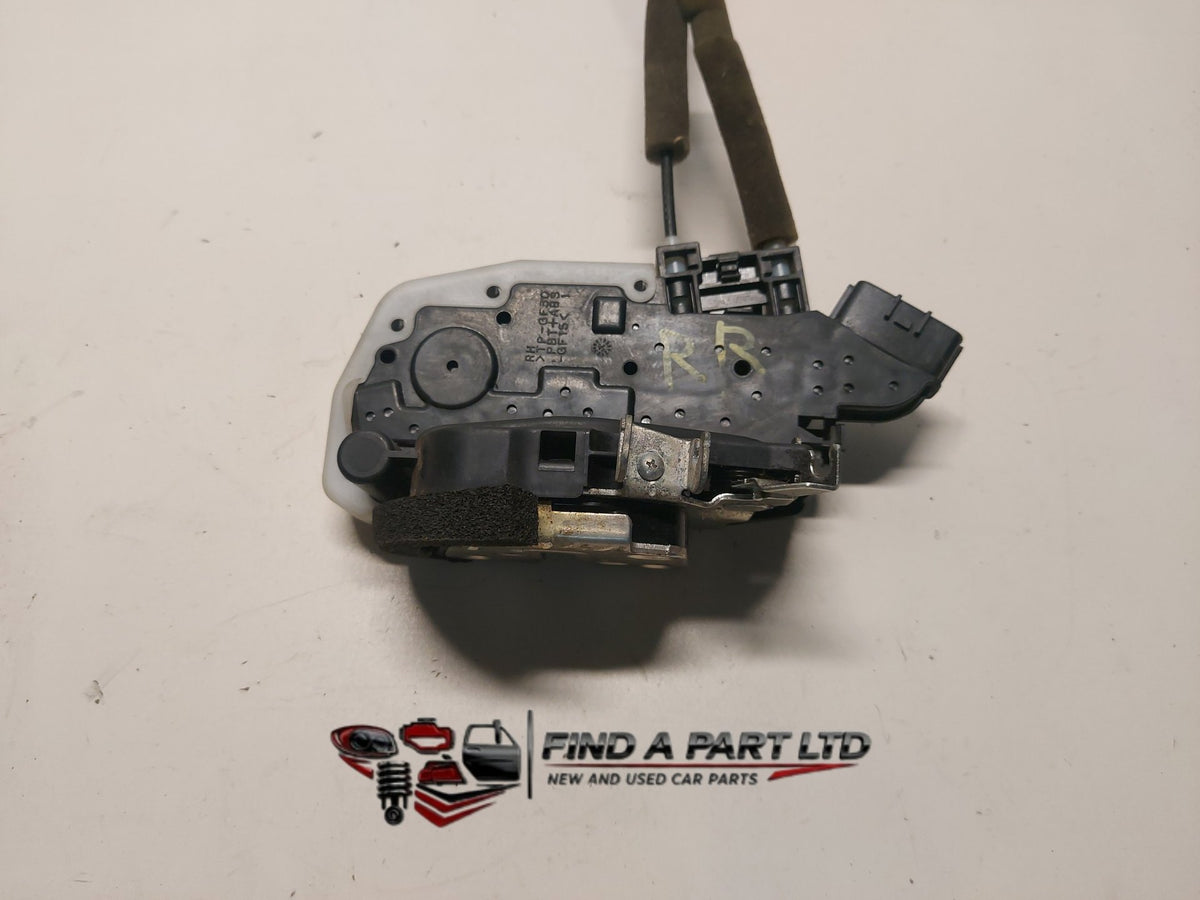 2009 Nissan Skyline Crossover J50 - Right Rear Lock Mechanism PN: