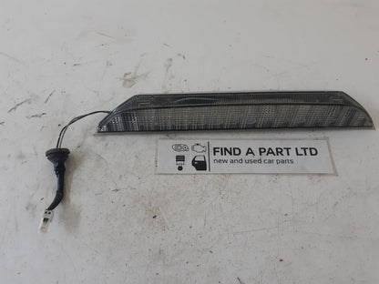 Nov 2006 to Sep 2009 - Mitsubishi Outlander ZG - High Level Stoplight