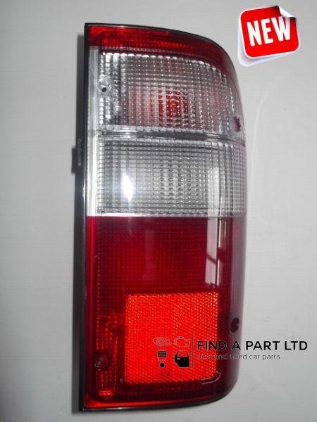 Sep 1997 to Oct 2001 - Toyota Hilux Utility - Right Taillight - Back