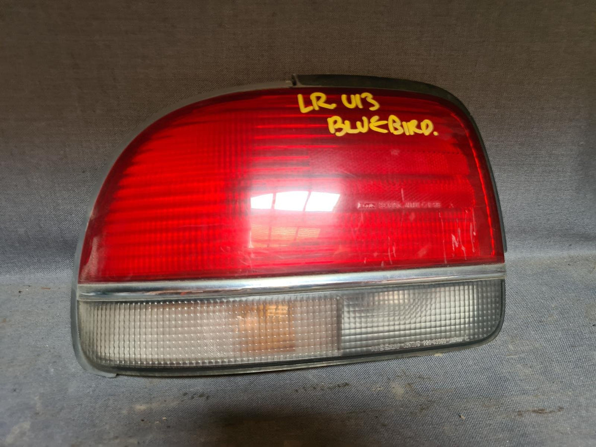 Sep 1993 to Sep 1997 - Nissan Bluebird U13 - Left Taillight