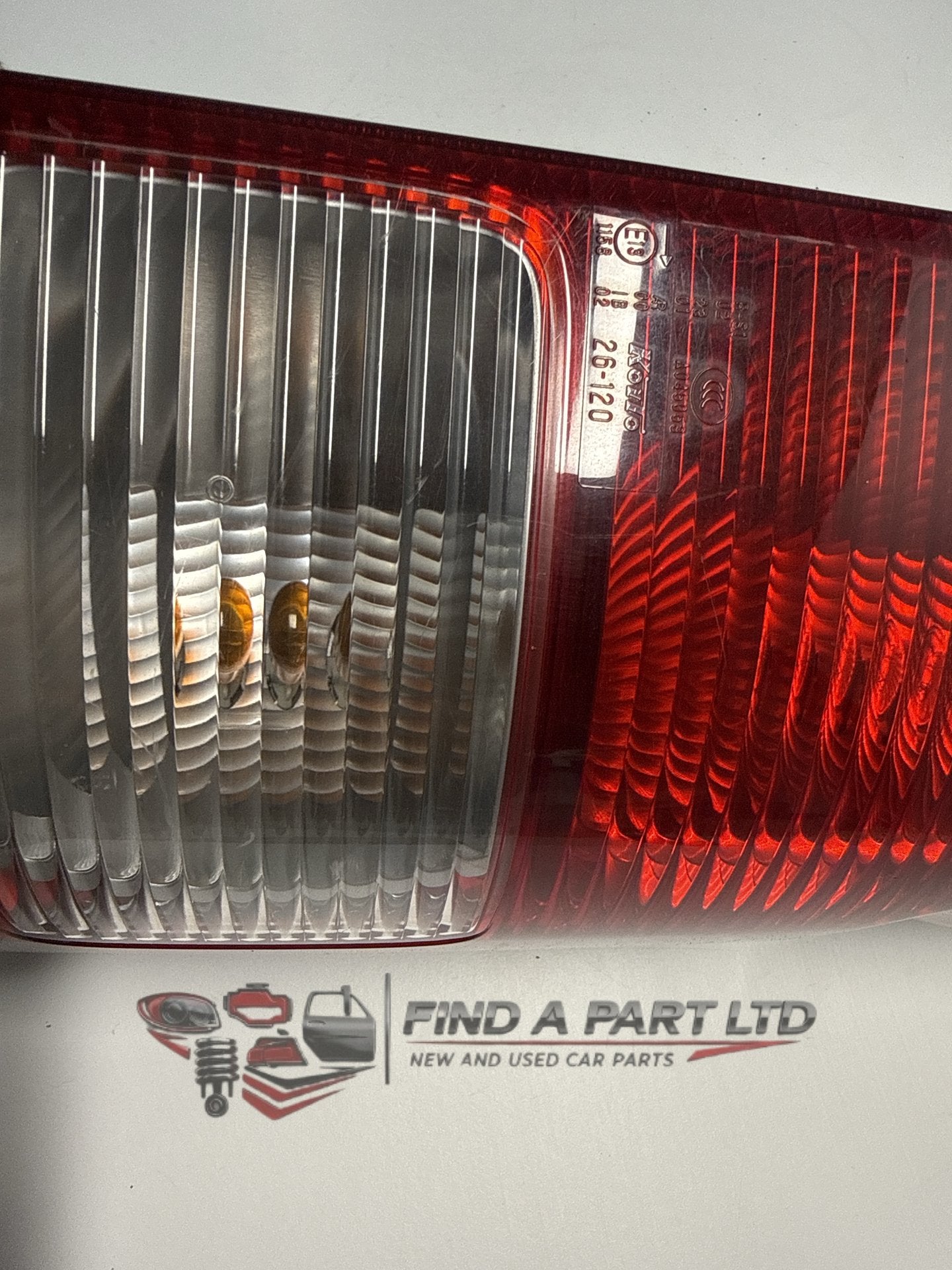 2004-2013 Toyota Hiace - Right Taillight PN: 26-120