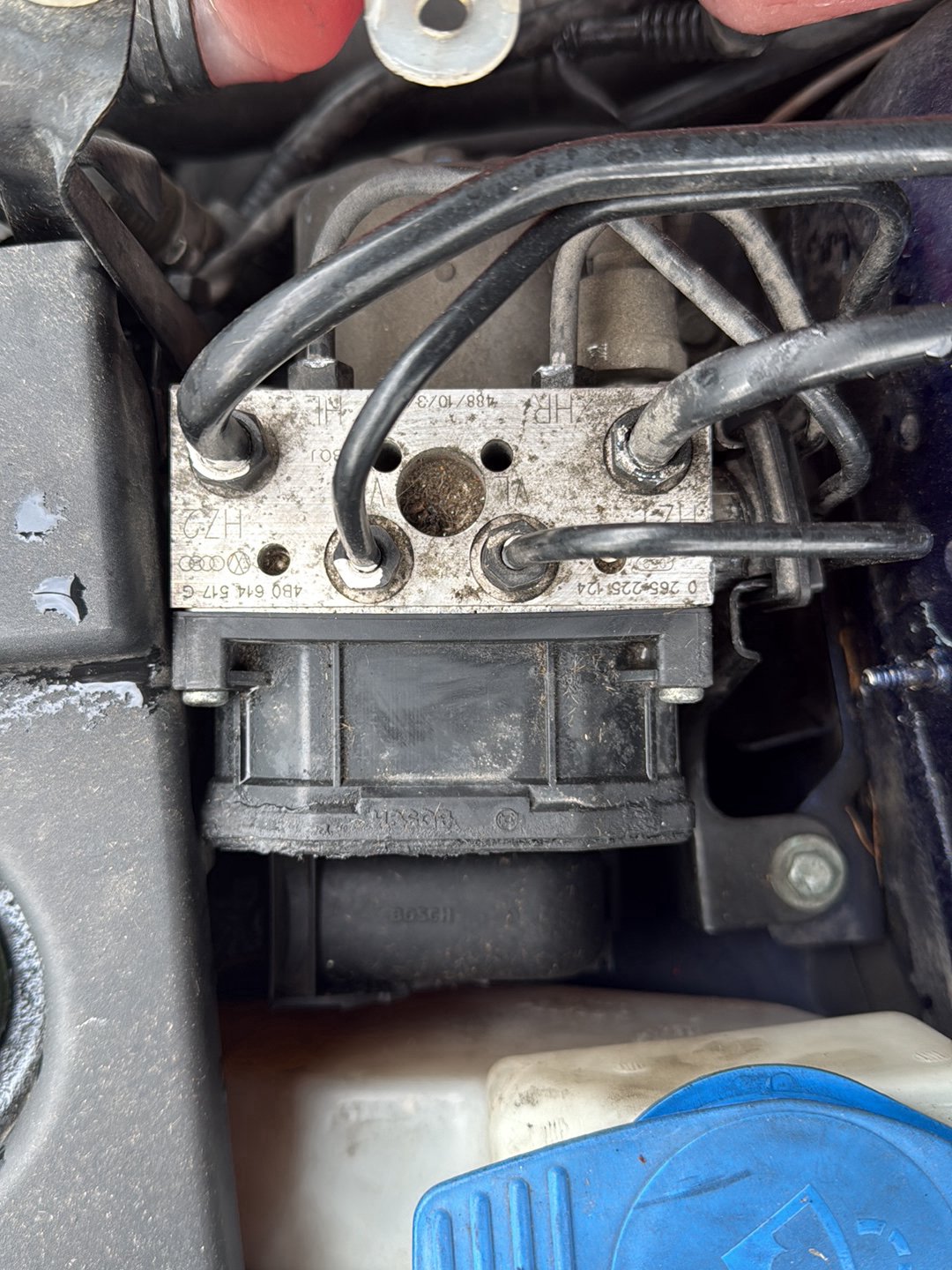 1998-2005 Volkswagen Passat- Anti-lock Braking System Pump/Modulator PN: 4b0614517G, 265 225 124