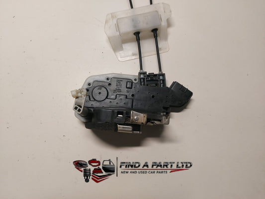 2009 Nissan Skyline Crossover J50 - Right Front Lock Mechanism PN: 9818