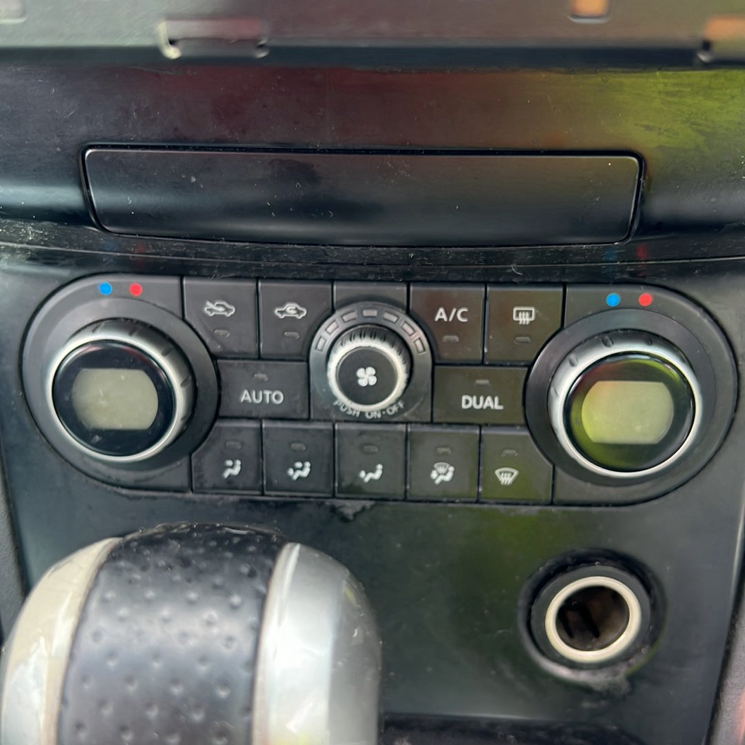 2006-2010 Nissan Dualis J10 J10 - Heater/AC Controls PN: