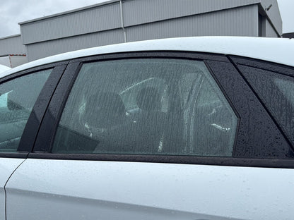 2007-2014 Ford Mondeo MK4 - Left Rear Door Window PN: