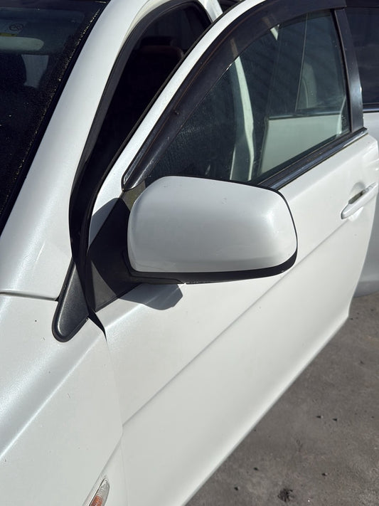 2004-2012 Mitsubishi Galant DJ CY4A - Left Door Mirror PN: