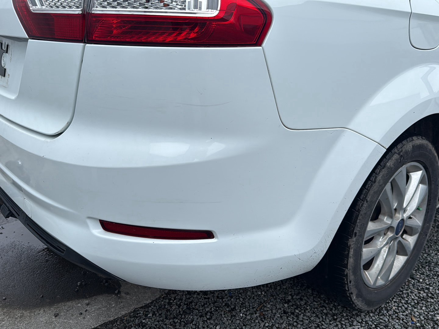 2007-2014 Ford Mondeo MK4 - Rear Bumper PN: