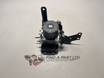 2016 Mitsubishi Outlander GF*W - ABS Pump/Modulator PN: 4670B374