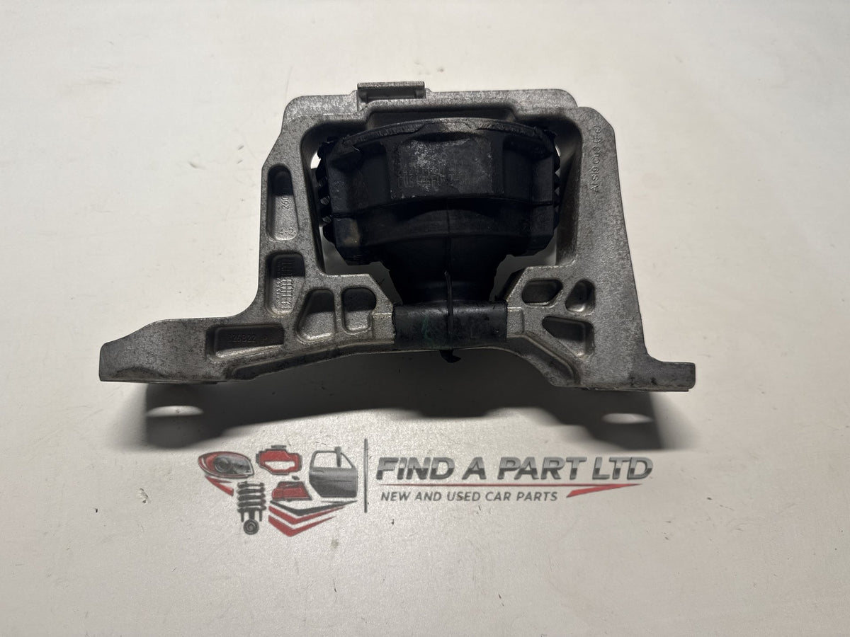 2014 Ford Kuga MK2 - Right Engine Mount PN: CV61-6F012-GA