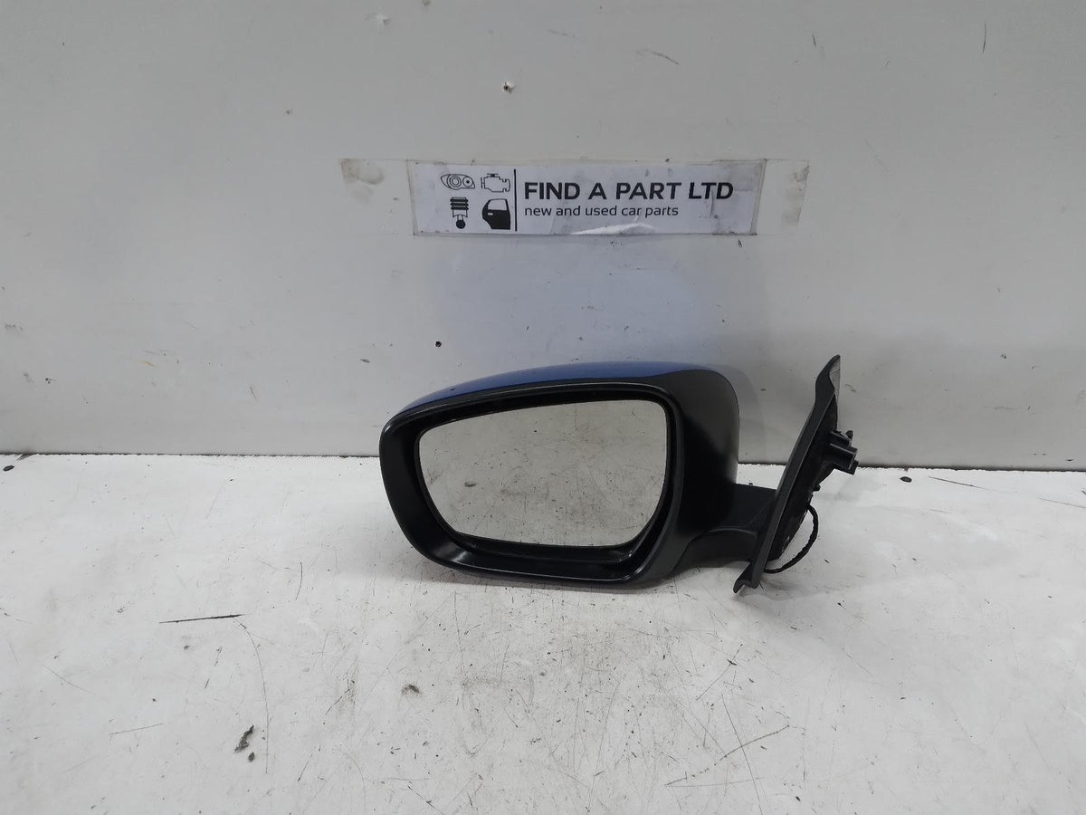 Apr 2017 to Mar 2021 - Suzuki Swift AZ - Left Door Mirror - Manual Fold, Non-Indicator, Colour Coded