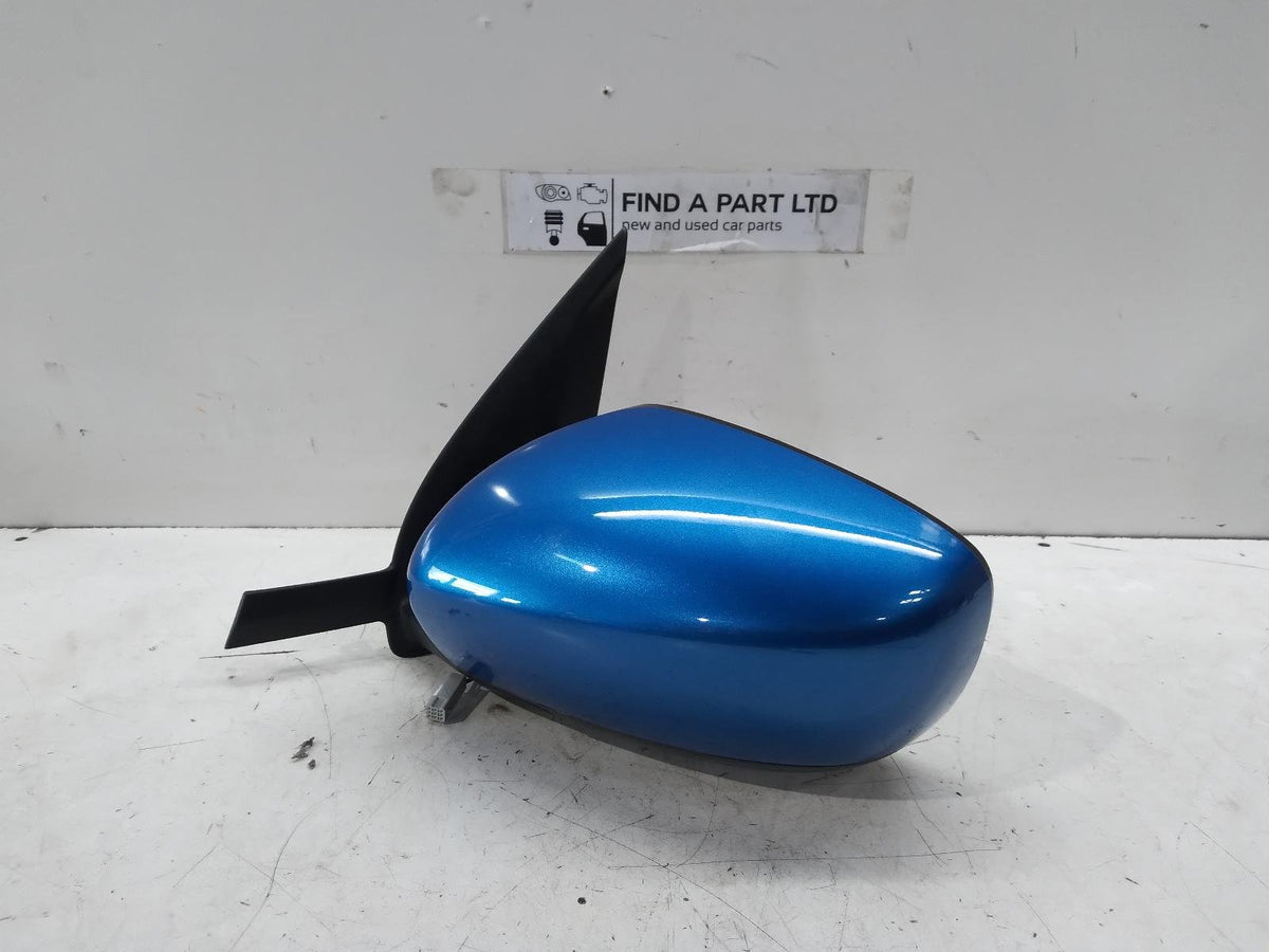 Apr 2017 to Mar 2021 - Suzuki Swift AZ - Left Door Mirror - Manual Fold, Non-Indicator, Colour Coded