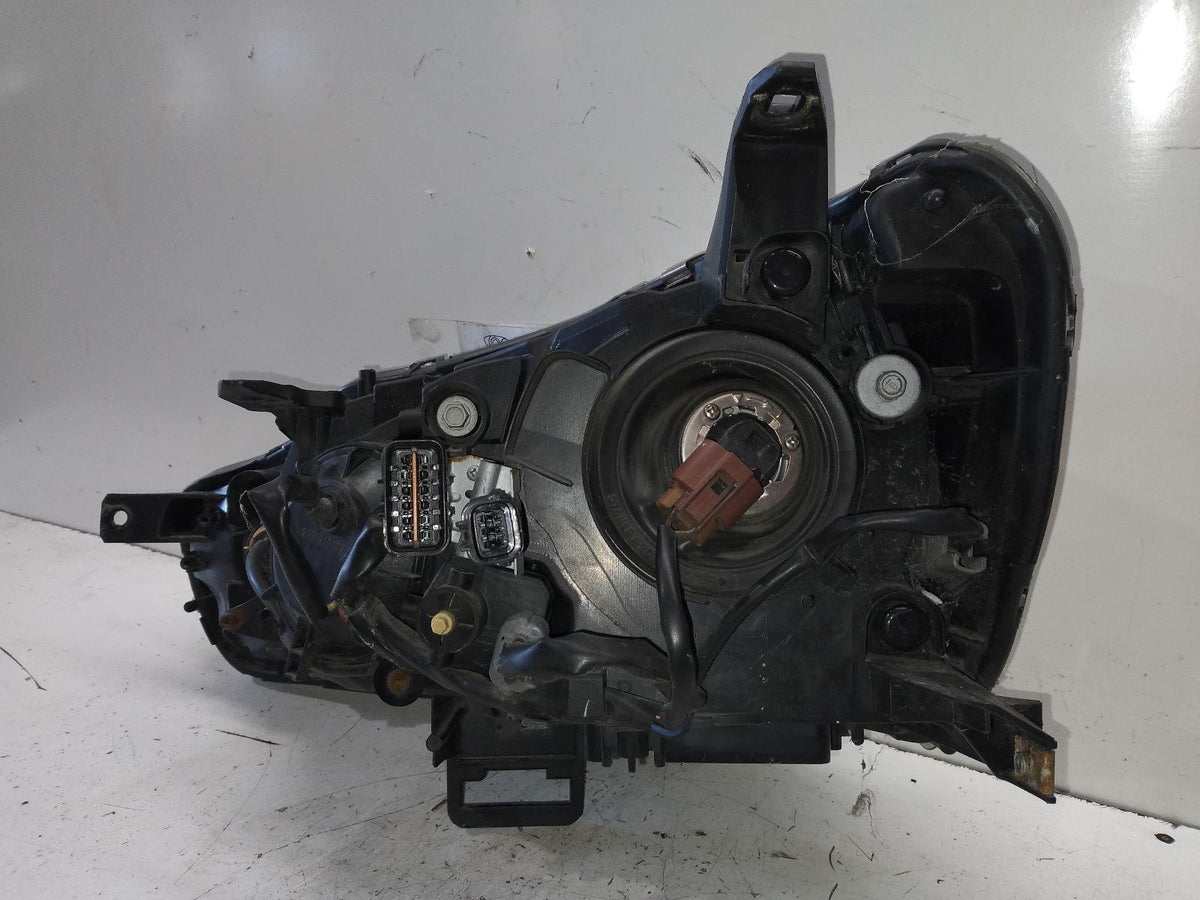 Sep 2009 to Oct 2012 - Mitsubishi Outlander ZH - Right Headlight - Halogen Type