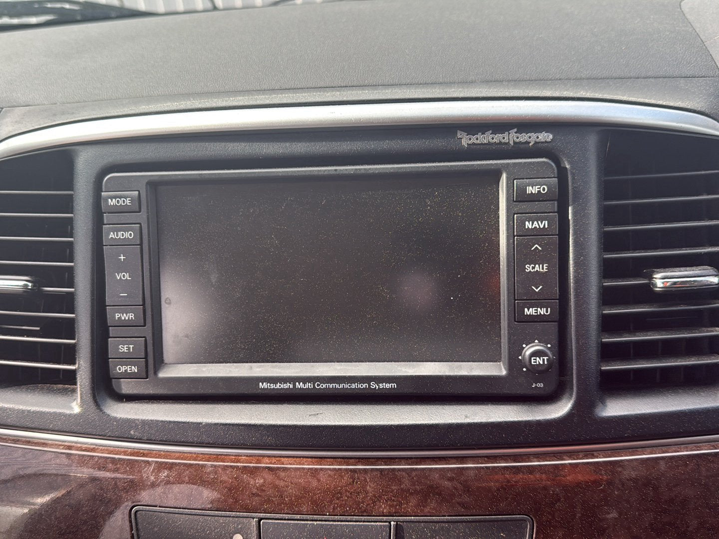 2004-2012 Mitsubishi Galant DJ CY4A - Radio Controls PN:
