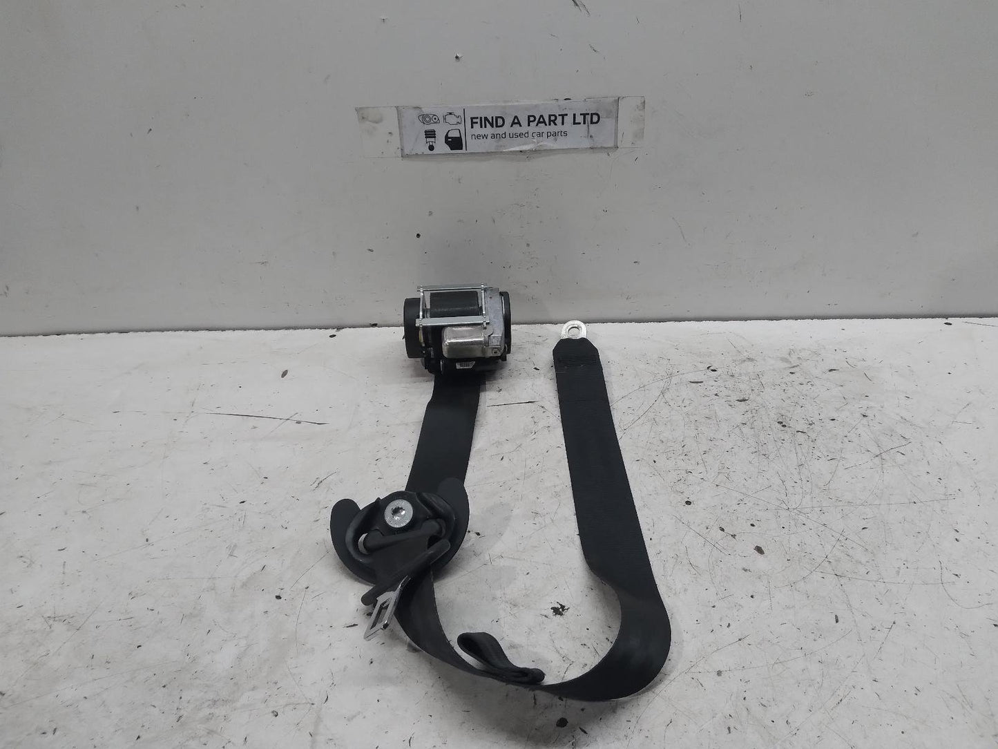1975-2028 Volkswagen Golf- Seat Belt PN: