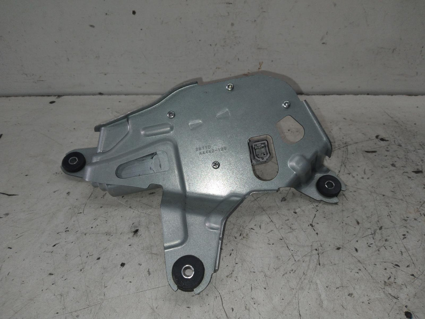 2007-2013 Nissan X-Trail - Rear Wiper Motor PN: