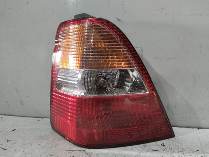Apr 2000 to Jan 2002 - Honda Odyssey RA - Left Taillight - Orange Flasher Type