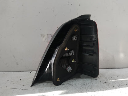 Apr 2000 to Jan 2002 - Honda Odyssey RA - Left Taillight - Orange Flasher Type