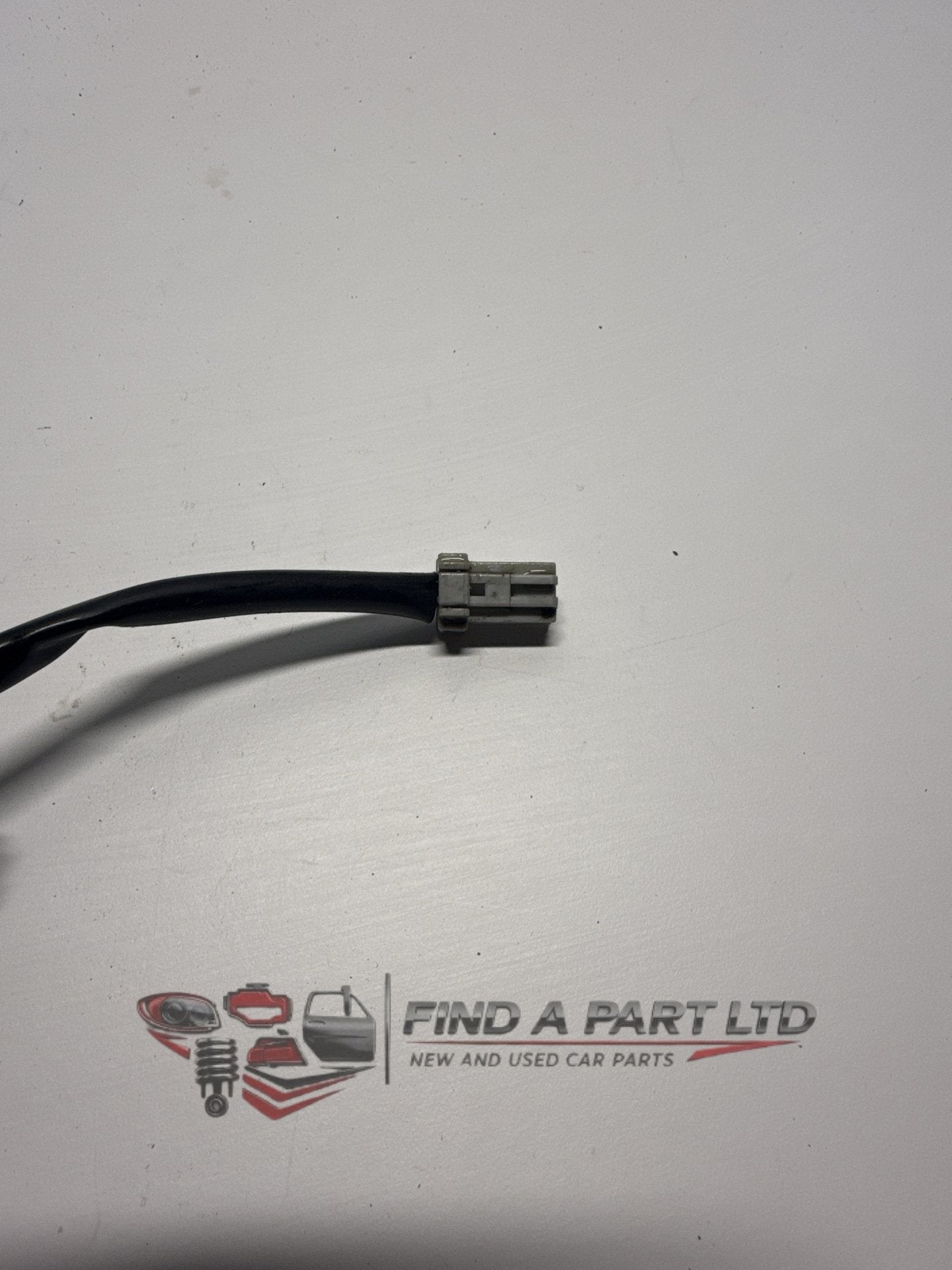 1995-1998 Honda Odyssey - Left Front Lock Mechanism PN: