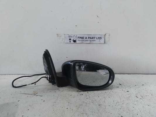 Oct 2008 to Mar 2013- Volkswagen Golf Gen 6 Hatchback- Right Door Mirror- Manual Fold, Memory Type, 10 Wire, 6XG