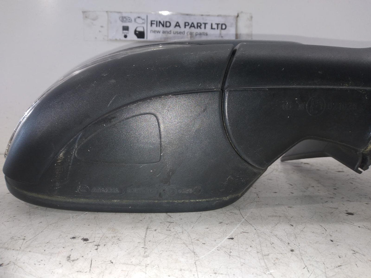 Oct 2008 to Mar 2013- Volkswagen Golf Gen 6 Hatchback- Right Door Mirror- Manual Fold, Memory Type, 10 Wire, 6XG