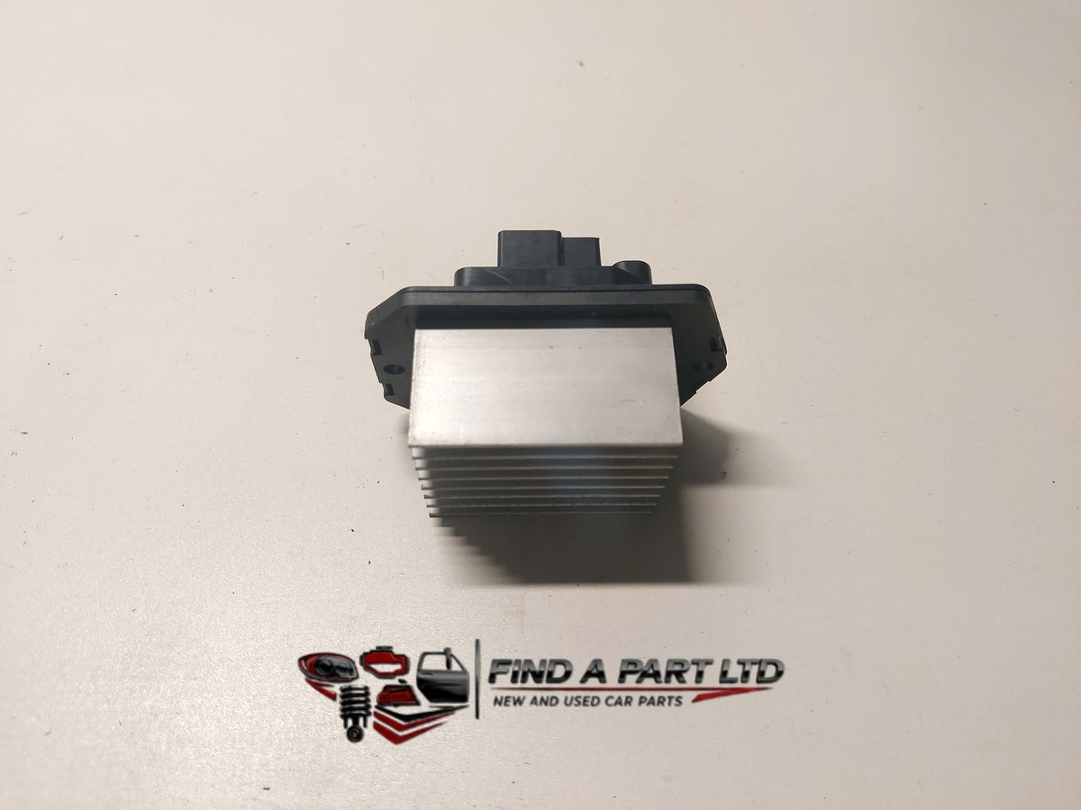 2006 Mitsubishi Colt Z2*W - Heater Fan Resistor PN: 077800-0700