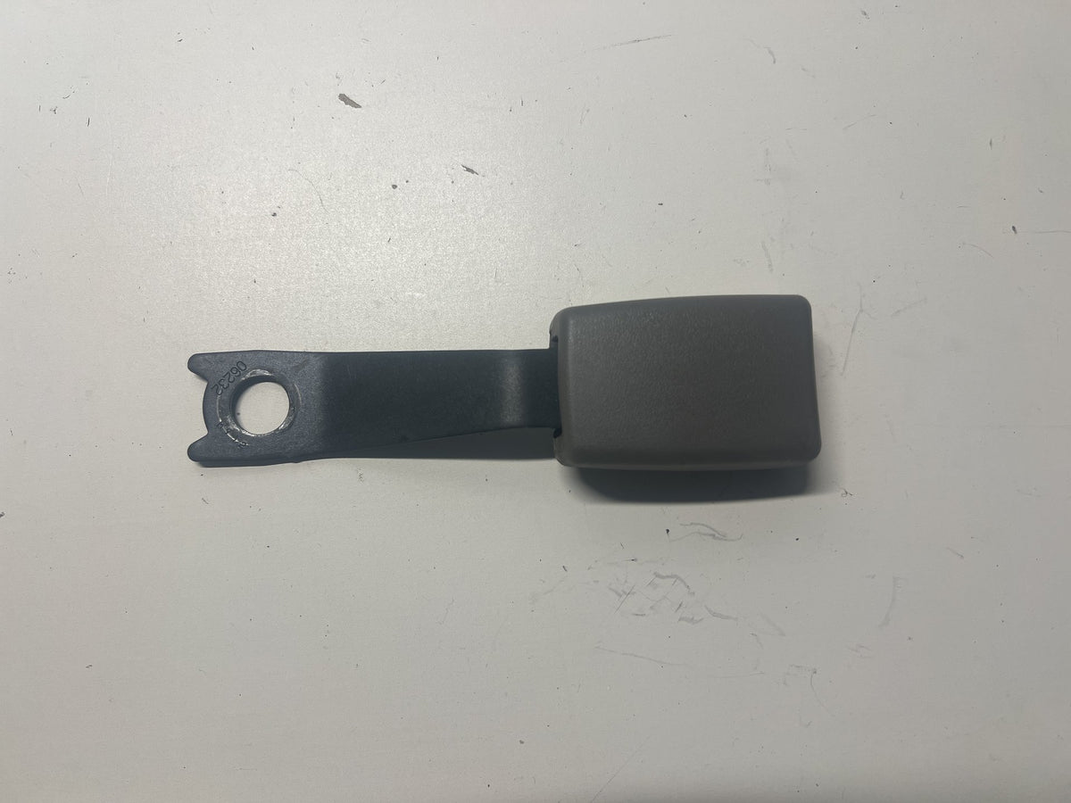 1999 Toyota Corolla ll EL51 - Left Front Seat Belt Stalk PN: D016001