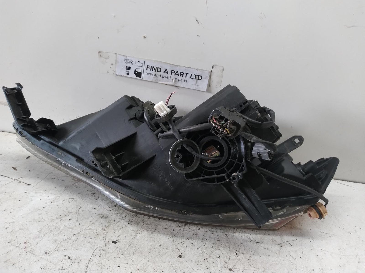 Nov 2006 to Oct 2007 - Mitsubishi Outlander ZG - Right Headlight - Xenon Type