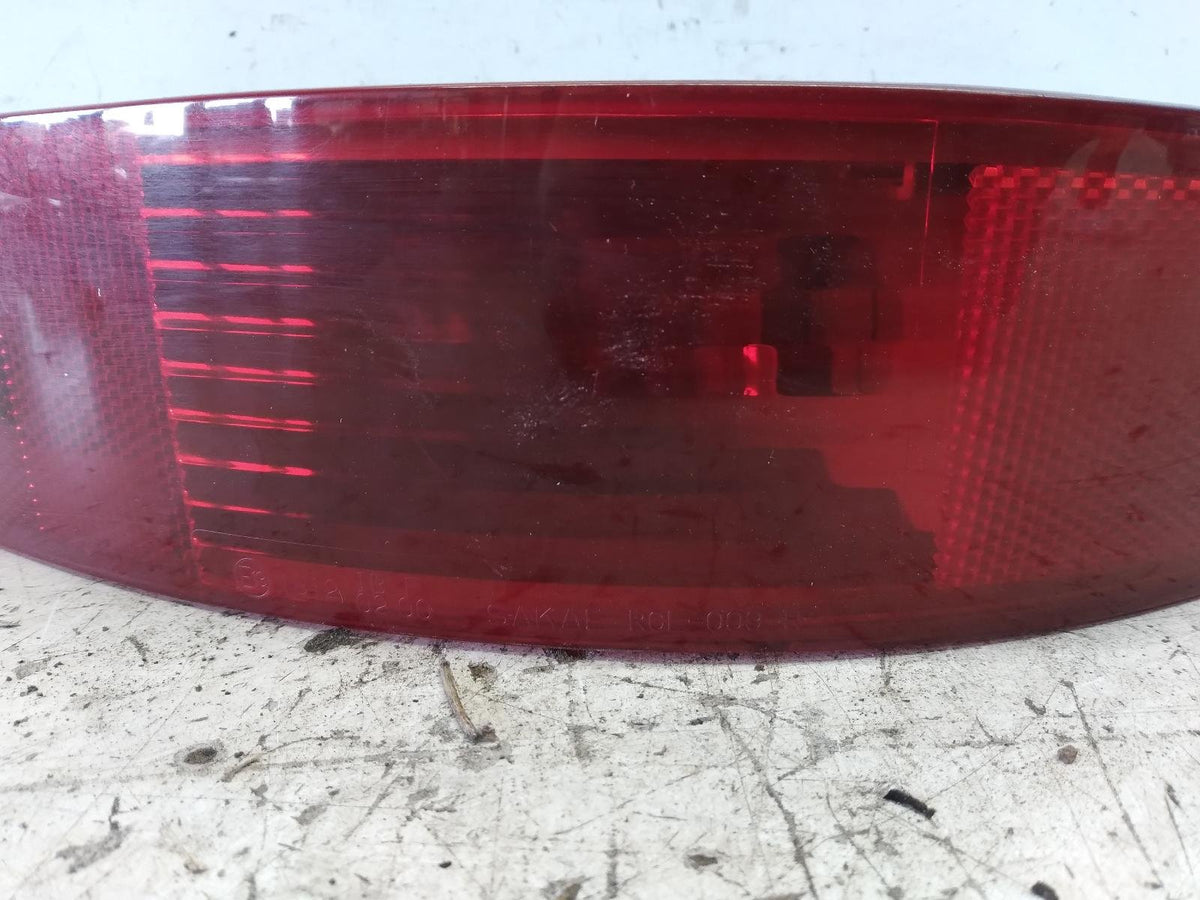 Nov 2006 to Oct 2012 - Mitsubishi Outlander ZG ZH - Right Rear Bumper Reflector