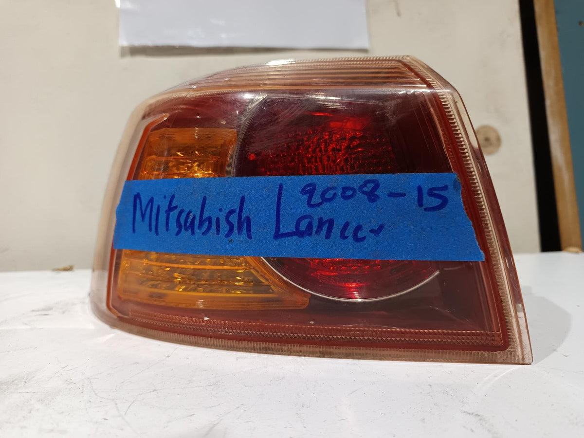 Jul 2007 to Jul 2009 - Mitsubishi Lancer CJ Sedan - Left Taillight - Red Insert Type