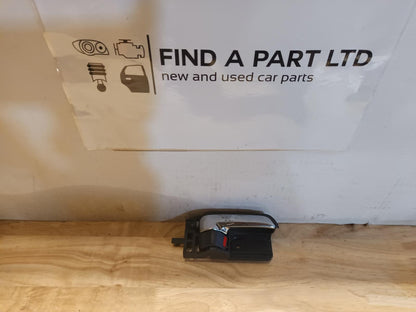 Jan 2007 to Jan 2014- Suzuki SX4- Right Side Inner Door Handle- Silver
