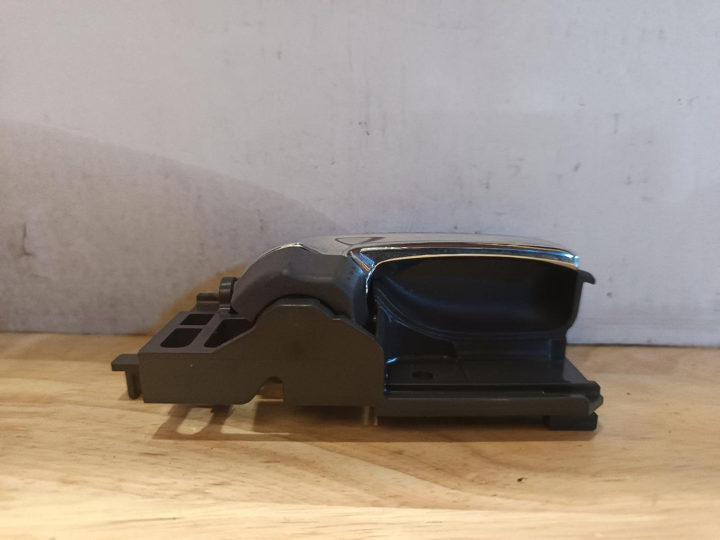 Jan 2007 to Jan 2014- Suzuki SX4- Right Side Inner Door Handle- Silver