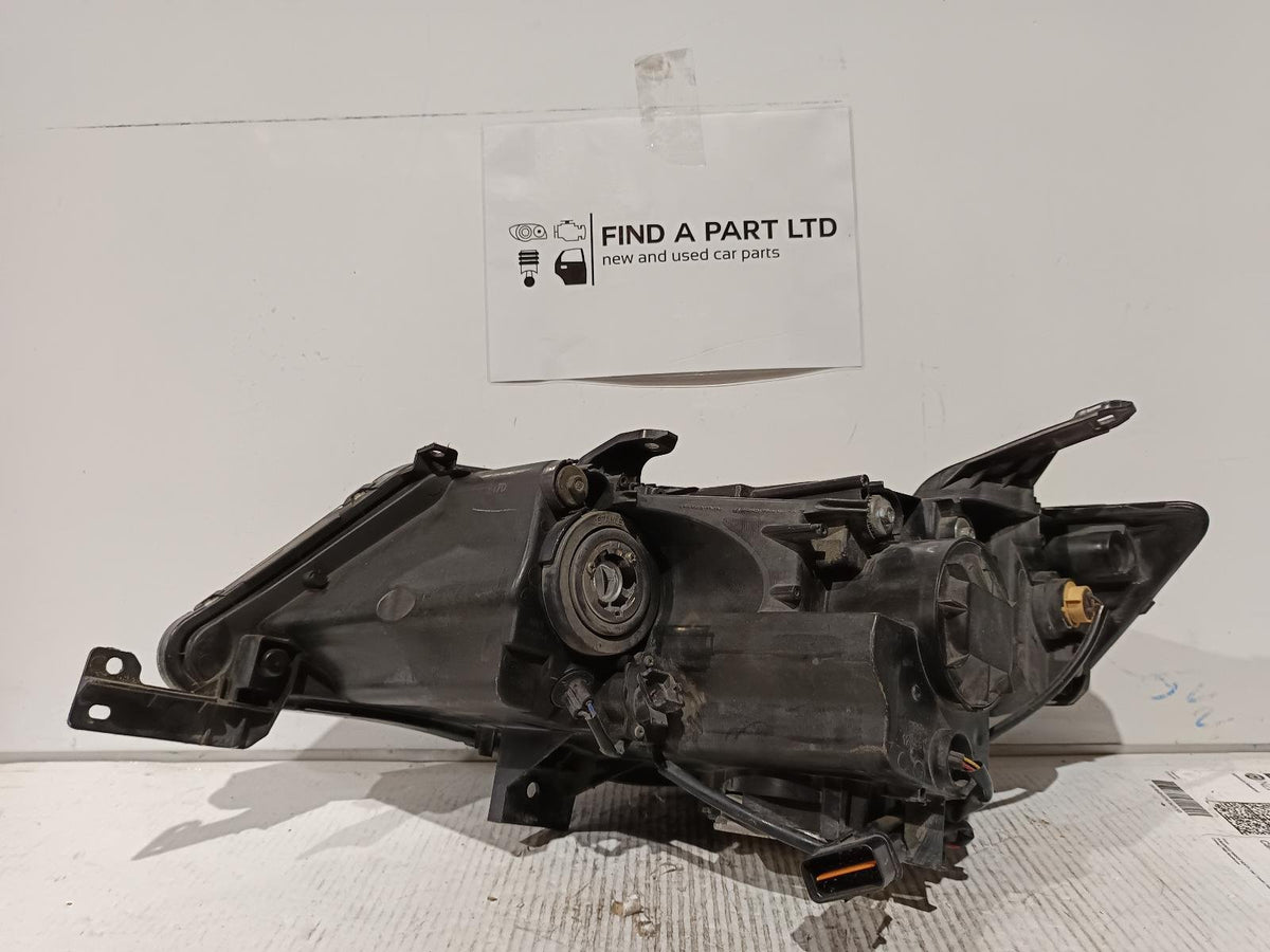 Aug 2007 to Sep 2009 - Mitsubishi Outlander ZG - Right Headlight - Standard Type