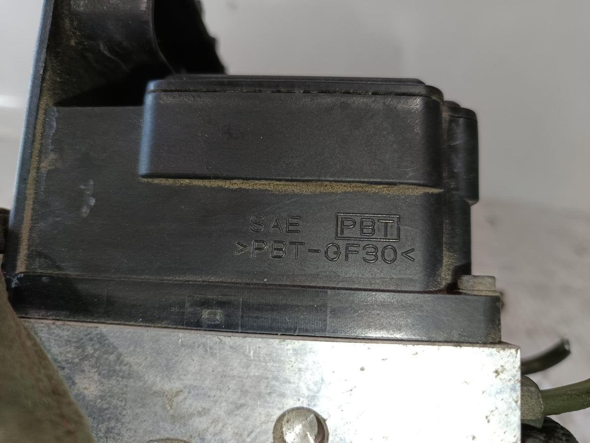 May 1997 to May 2002 - Nissan Elgrand E50 - ABS Pump/Modulator