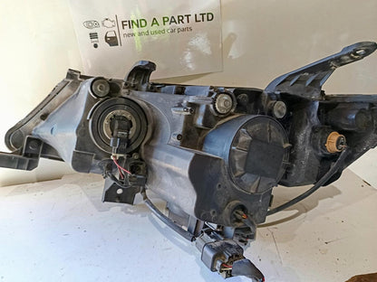 Nov 2006 to Oct 2007 - Mitsubishi Outlander ZG - Right Headlight - Xenon Type